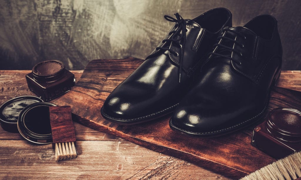 Profeet foto Ideaal Schoenen poetsen, de uitgebreide en 7-daagse routine | Spose